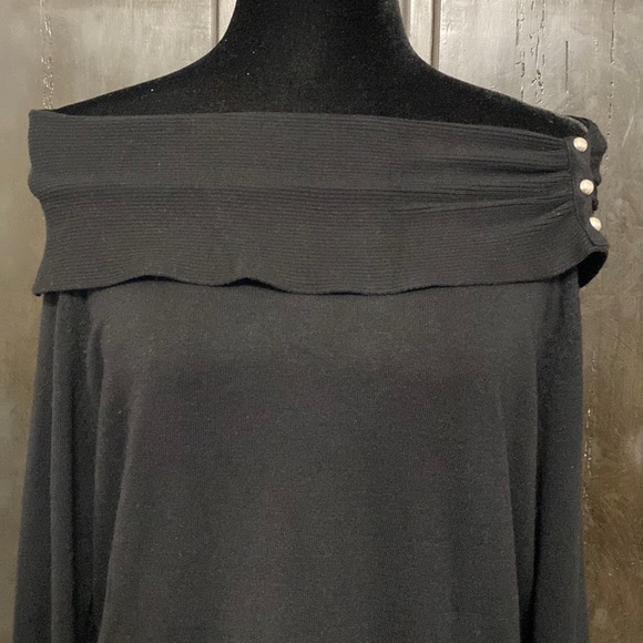 Cato Black over the shoulder sweater- size Large - Picture 4 of 9